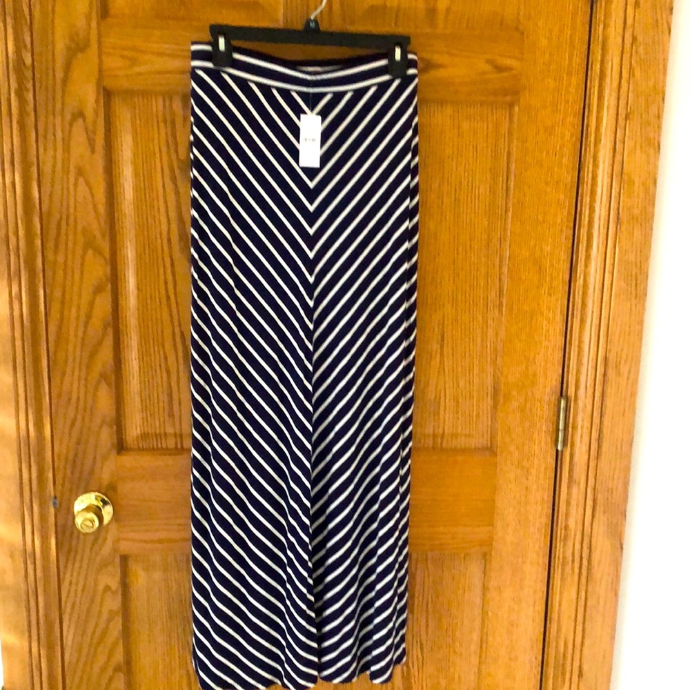 Navy and cream 41” long skirt